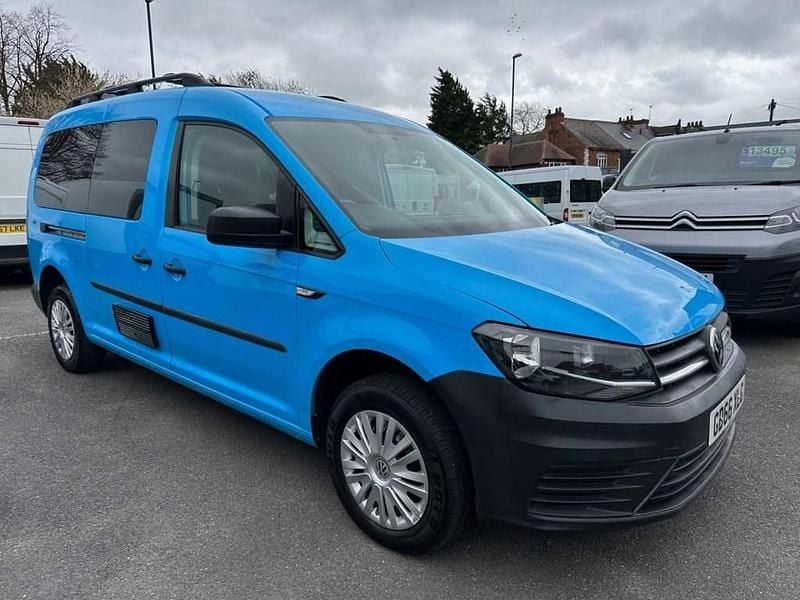 Used VW Caddy Maxi Startline 102 HP (75 kW) 2016 Blue MPV