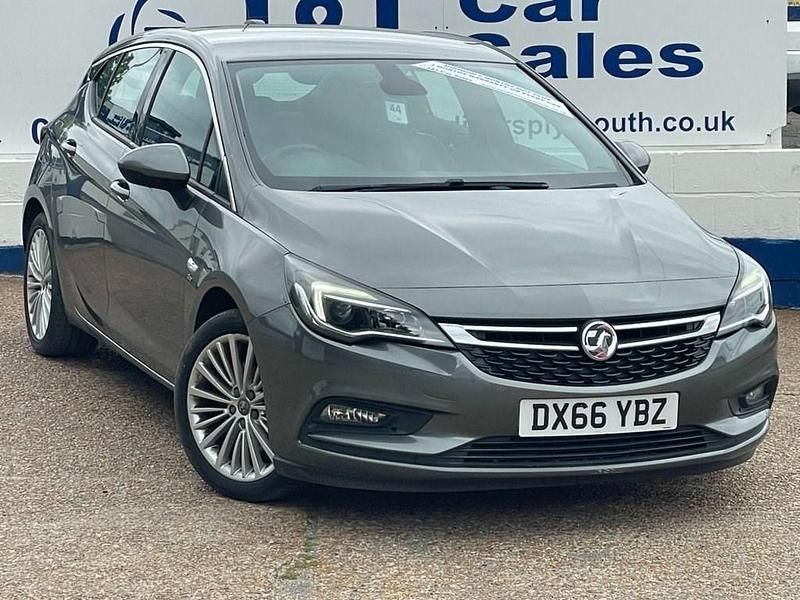 Grey Used 2016 Vauxhall Astra Elite Hatchback | £6,495 (A bit pricey) - Image 1/3