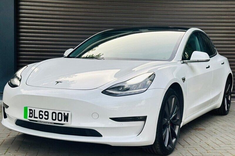 Used 2018 Tesla Model S Sedan | £16,490 - Image 1/1
