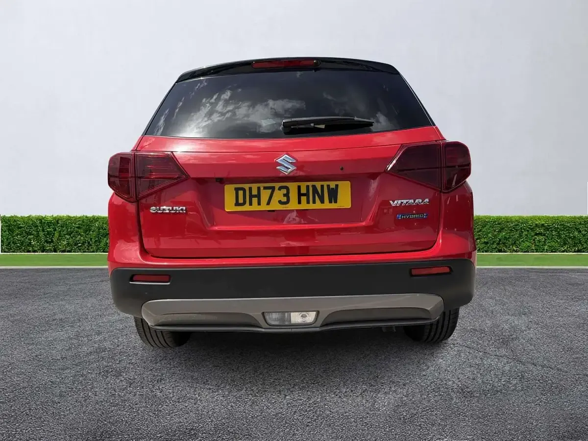 Used Suzuki Vitara SZ-T 115 HP (84 kW) 2024 Red SUV