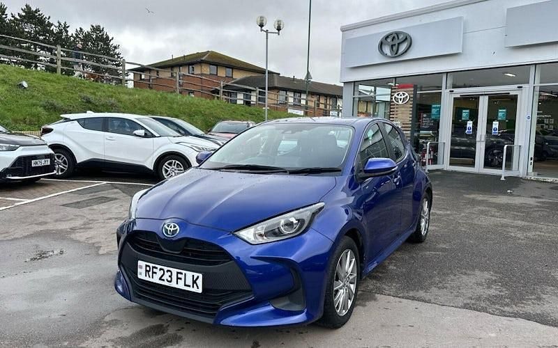 Used Toyota Yaris Hybrid 116 HP (85 kW) 2026 Hatchback