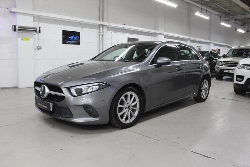 Used Mercedes A180 Executive 116 HP (85 kW) 2018 Grey Hatchback