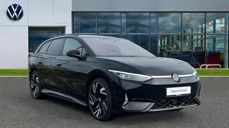 Black Used 2025 VW ID.7 GTX Hatchback | £41,632 (Super price) - Image 1/4