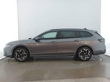 New VW Passat R-line 150 HP (110 kW) 2025 Grey Estate