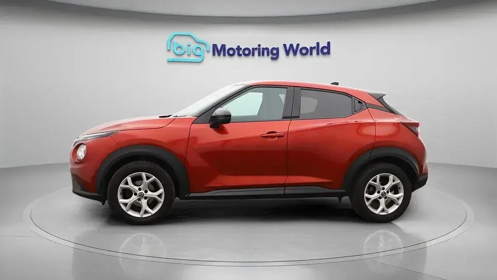 Second-hand Nissan Juke N-Connecta 114 CP (83 kW) 2021 Roșu SUV