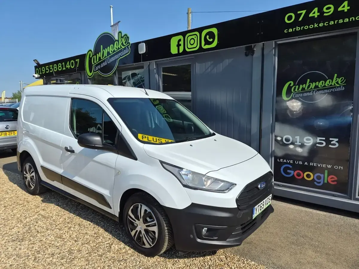 Used Ford Transit 100 HP (73 kW) 2019 White Van