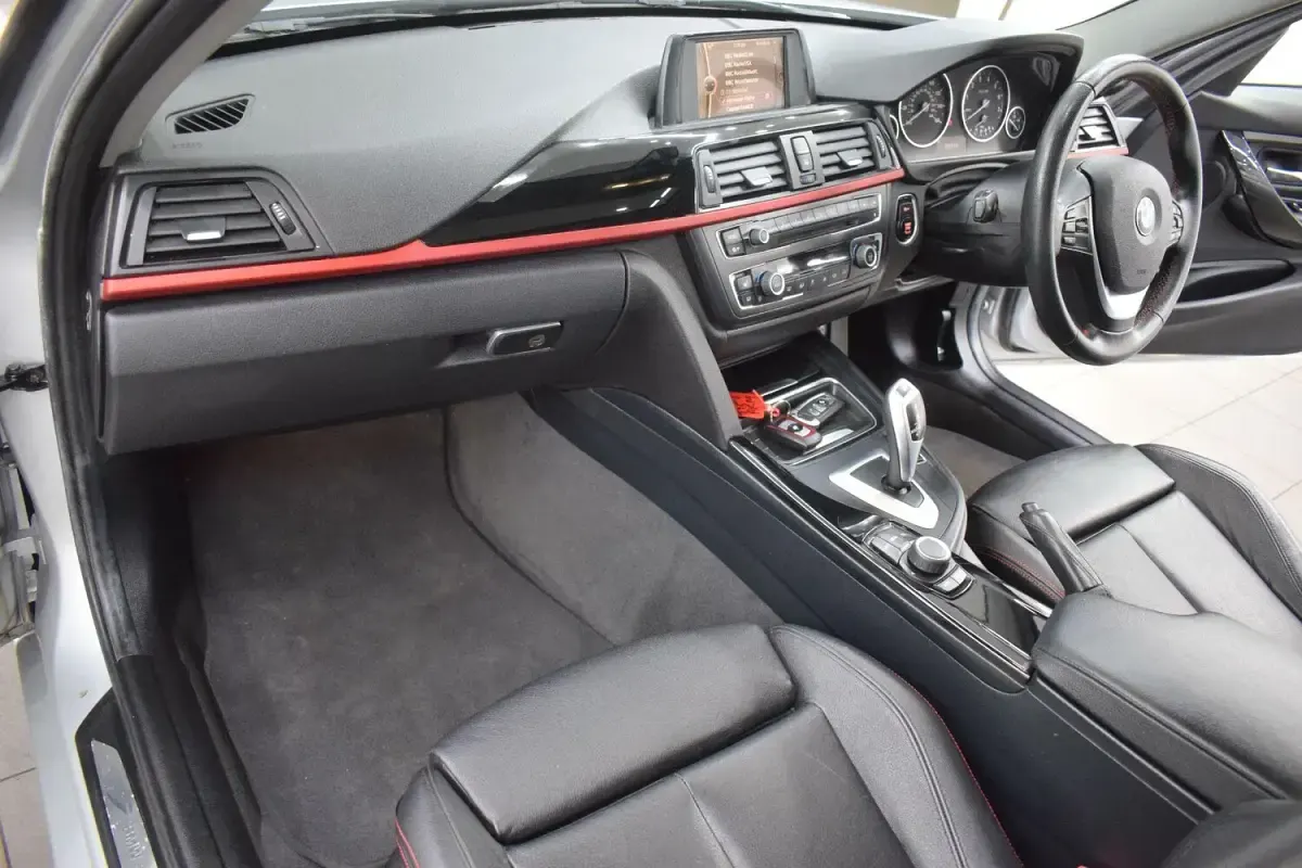 Used BMW 320 Sport Line 2014 Silver Sedan