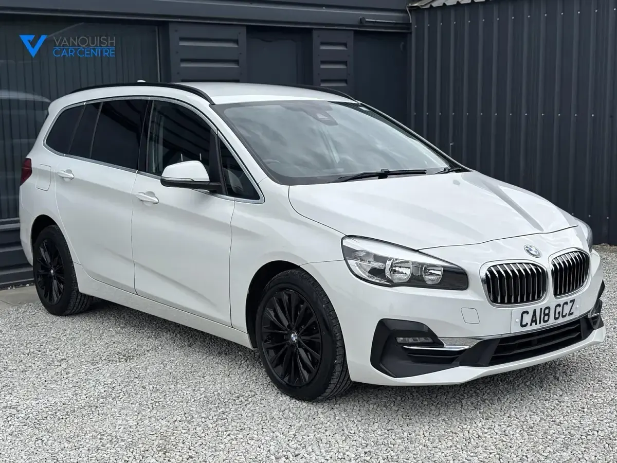 Used BMW 218 Luxury Line 140 HP (102 kW) 2018 White Estate