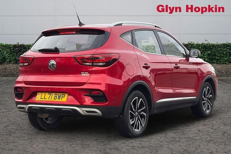 Used MG ZS Exclusive 2021 Red Hatchback