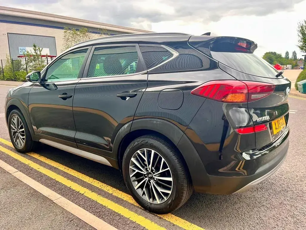 Used Hyundai Tucson Premium 136 HP (100 kW) 2019 Black SUV