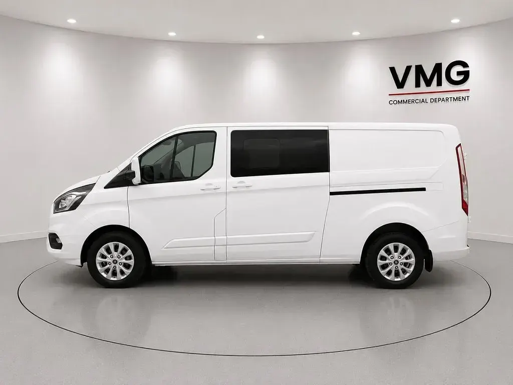 Used Ford Transit Custom Limited 130 HP (95 kW) 2018 White Van