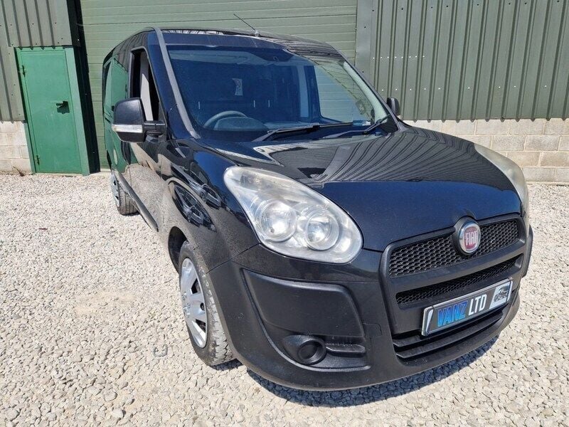 Black Used 2013 Fiat Doblò MPV | £2,795 (Fair price) - Image 1/4