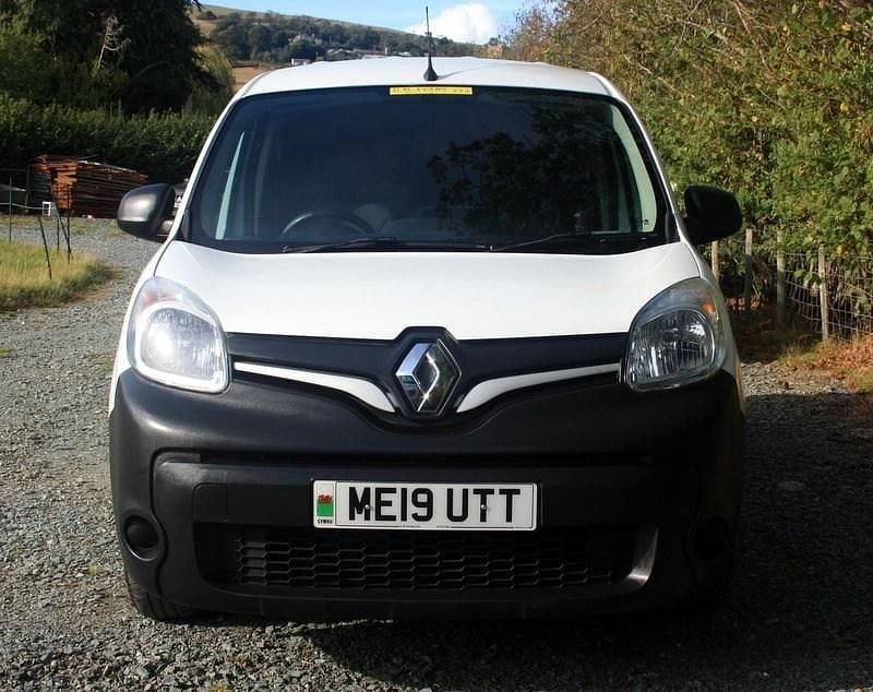 Used Renault Kangoo Business 2019 White MPV