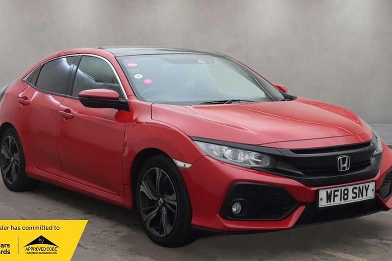 Used Honda Civic EX 129 HP (94 kW) 2018 Red Hatchback