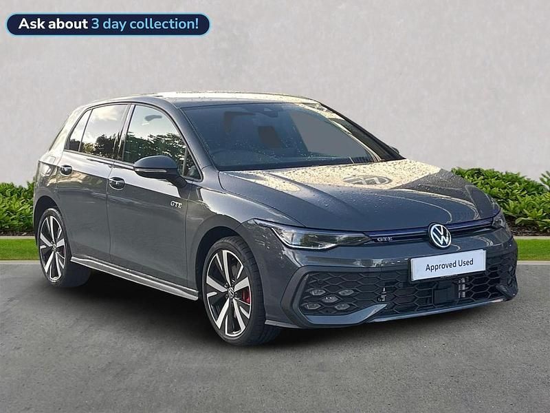 Grey New 2025 VW Golf VIII GTE Hatchback | £35,452 (Expensive) - Image 1/4