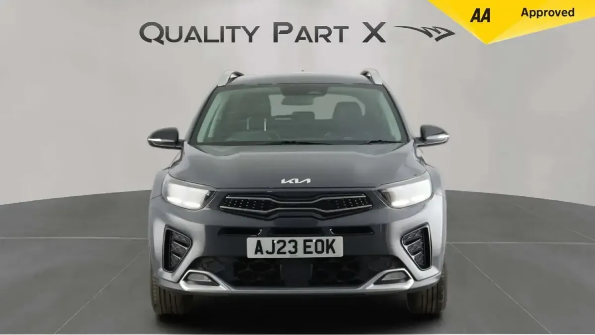 Used Kia Stonic GT-Line 99 HP (72 kW) 2023 Grey SUV