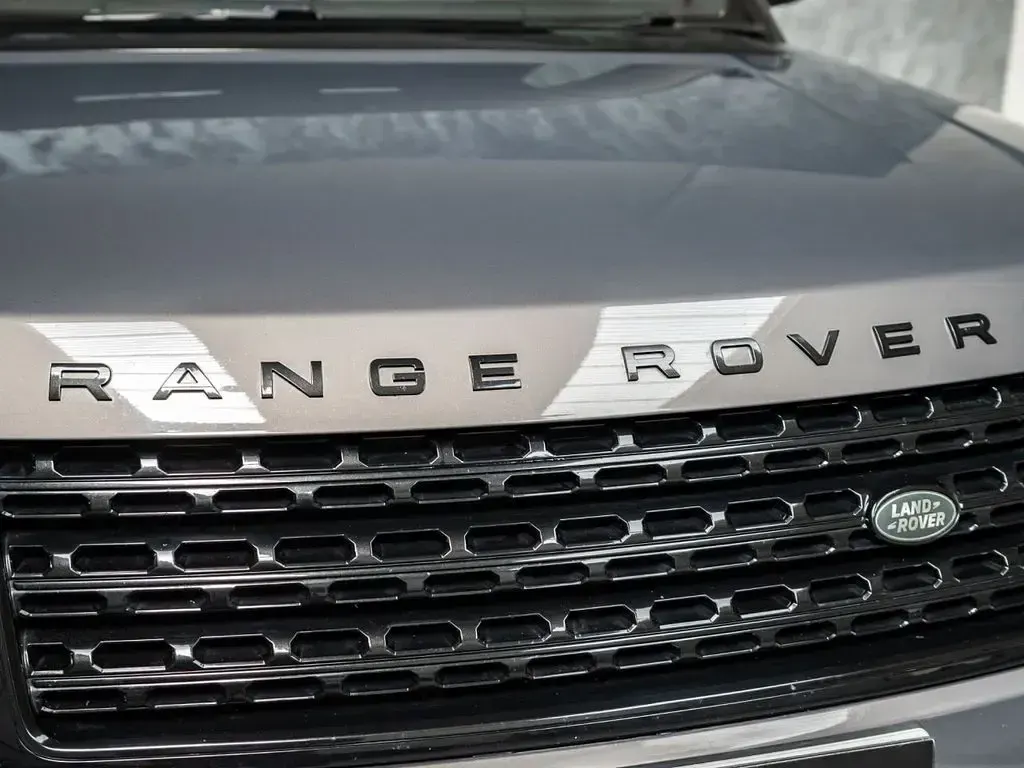 Used Land Rover Range Rover Autobiography 339 HP (249 kW) 2017 Grey SUV