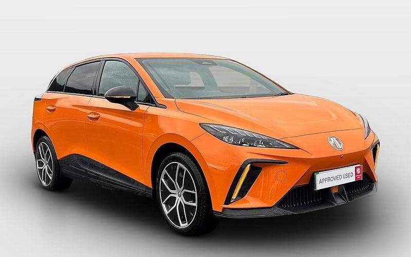 Orange Used 2024 MG MG4 EV Trophy Hatchback | £20,200 (Expensive) - Image 1/4