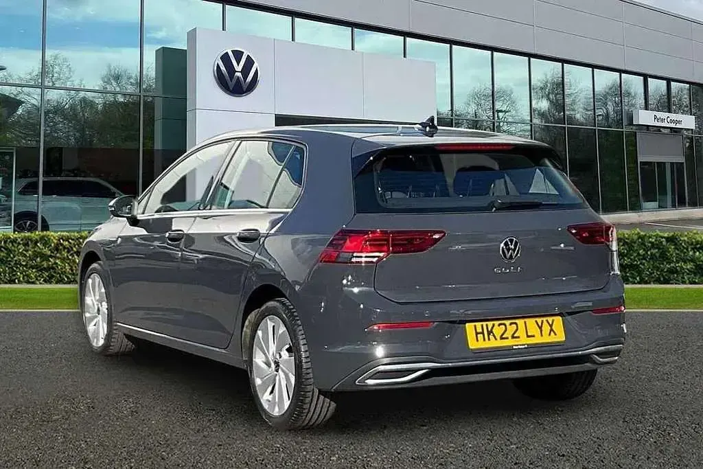 Used VW Golf VIII Style 130 HP (95 kW) 2022 Grey Hatchback