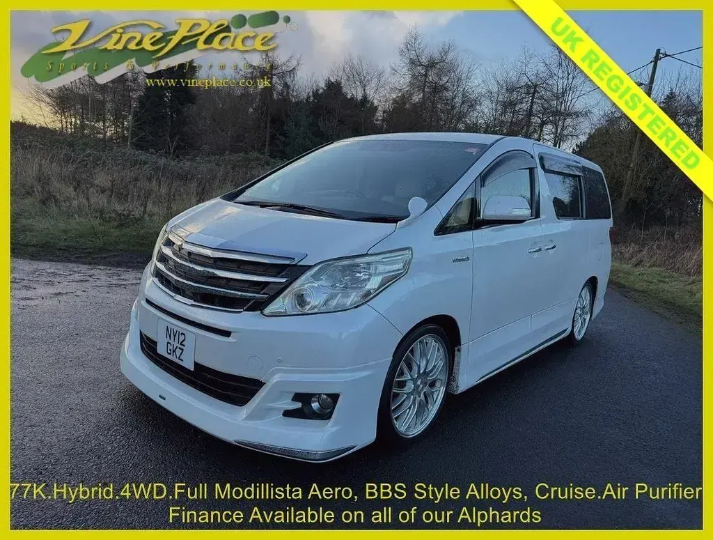 Used Toyota Alphard Aero 2012 White MPV