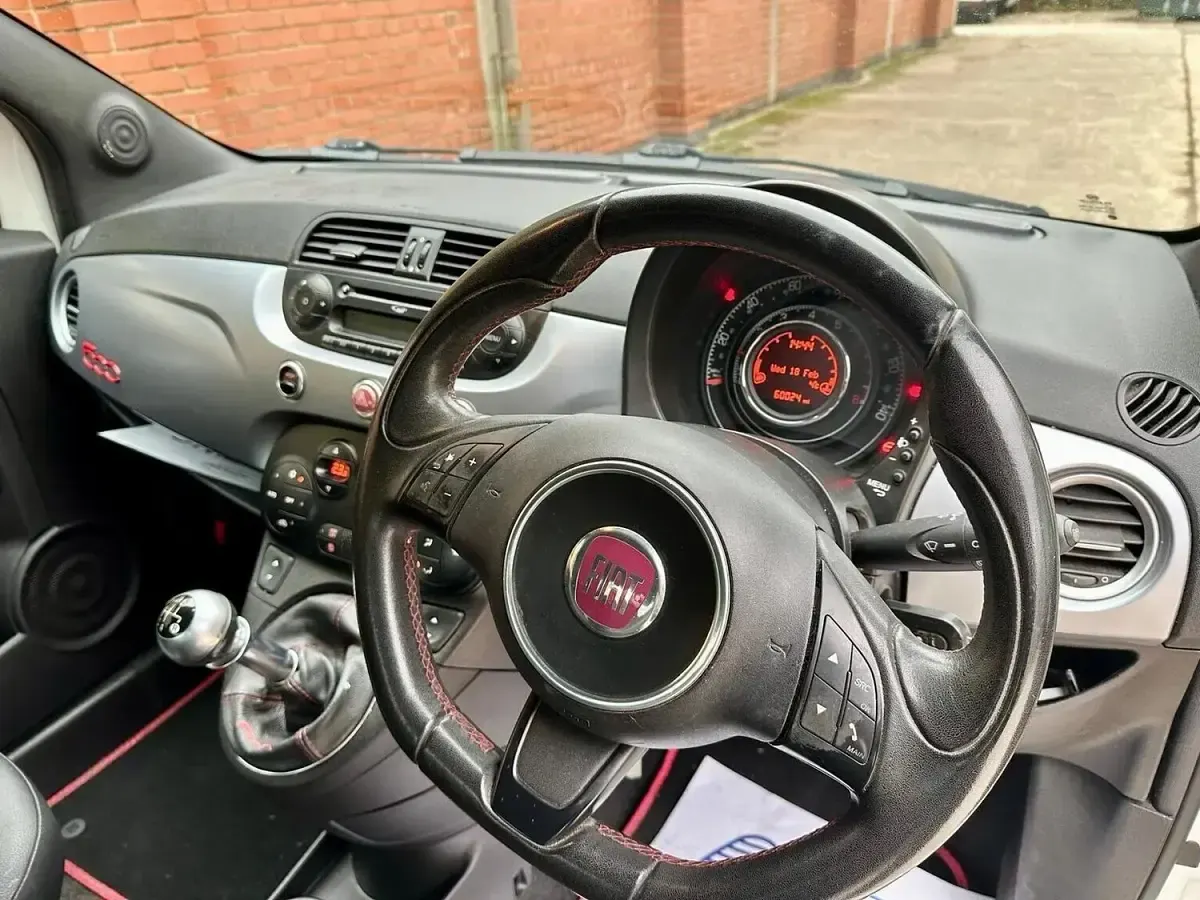 Used Fiat 500 S 105 HP (77 kW) 2014 White Hatchback