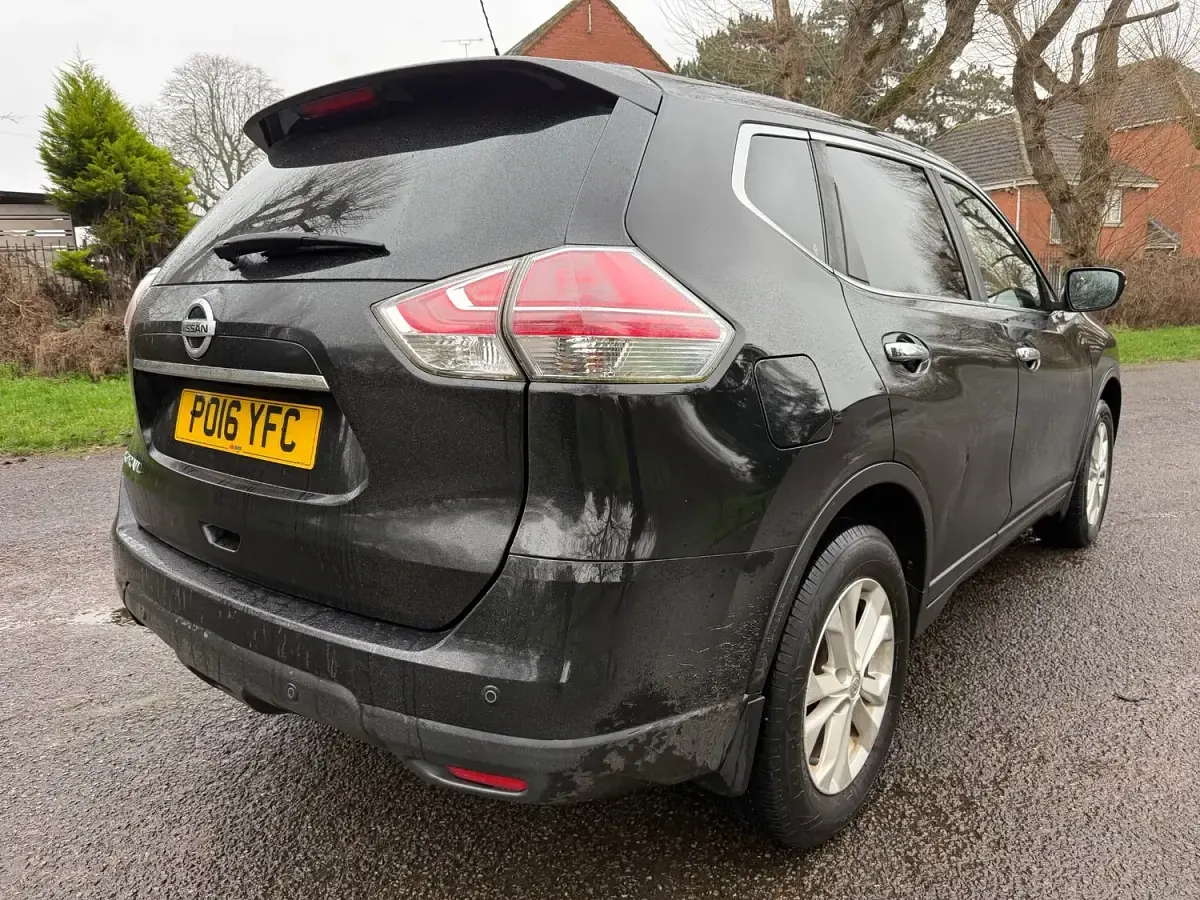 Used Nissan X-Trail Acenta 130 HP (95 kW) 2016 Black SUV