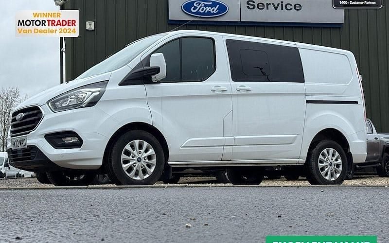 Used Ford Transit Custom Limited 170 HP (125 kW) 2022 White Van