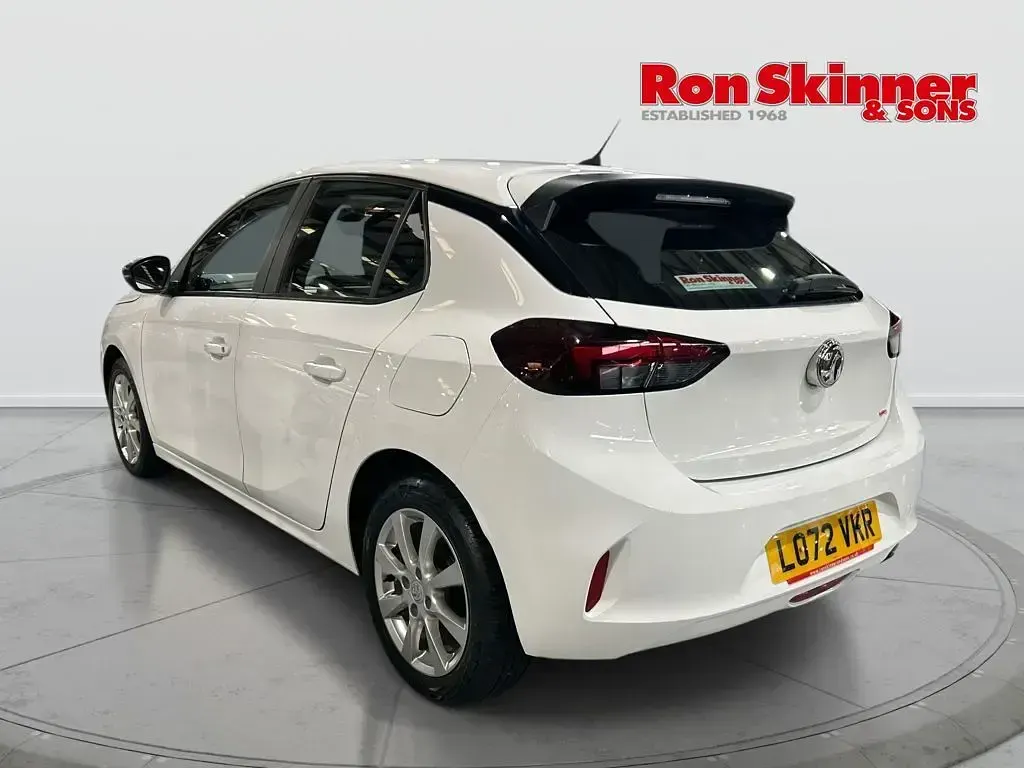 Used Vauxhall Corsa Design Edition 2022 White Hatchback