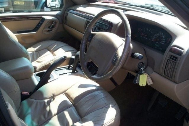 Used Jeep Grand Cherokee 188 HP (138 kW) 2000 SUV