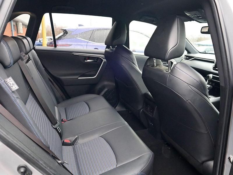 Used Toyota RAV4 2020 Silver SUV