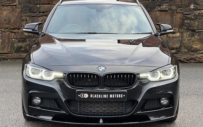 Used BMW 320 M Sport 190 HP (139 kW) 2018 Black Estate