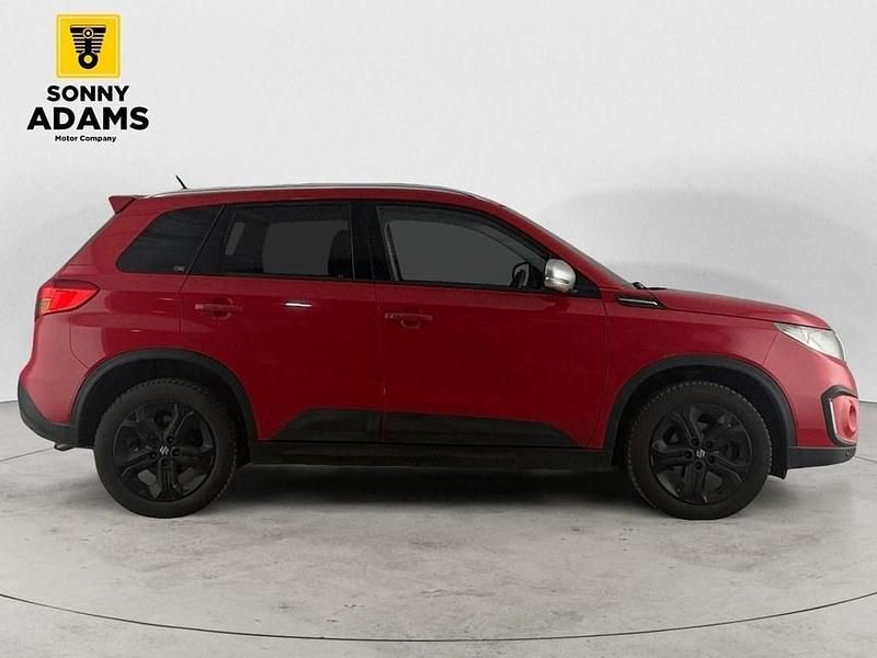 Used Suzuki Vitara 140 HP (102 kW) 2018 Red SUV