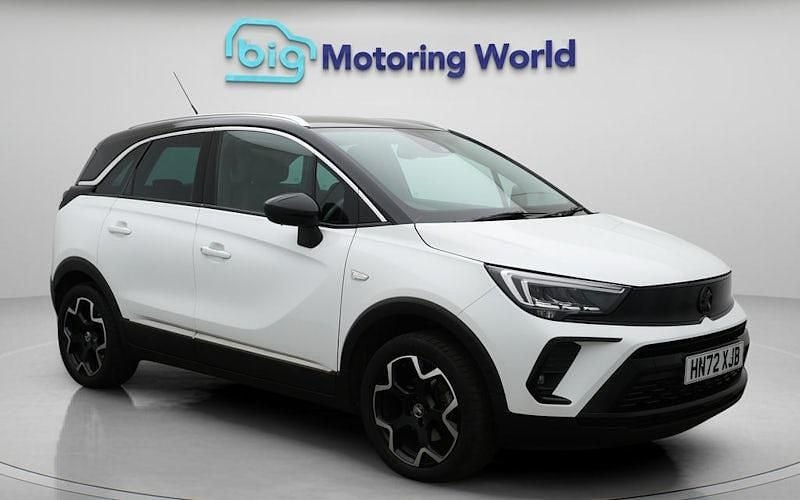 Used 2024 Vauxhall Crossland Ultimate SUV | £13,400 (Super price) - Image 1/4