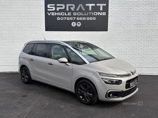 Used Citroën Grand C4 Picasso Flair 120 HP (88 kW) 2017 Beige MPV