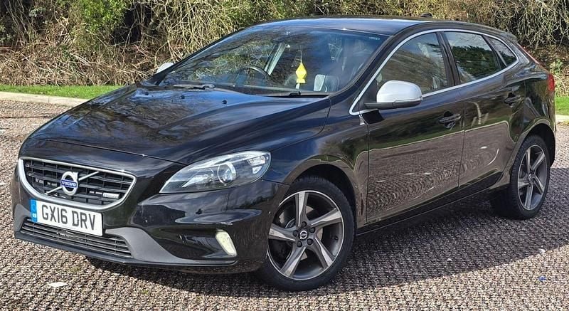 Used Volvo V40 R-Design 2016 Black Hatchback