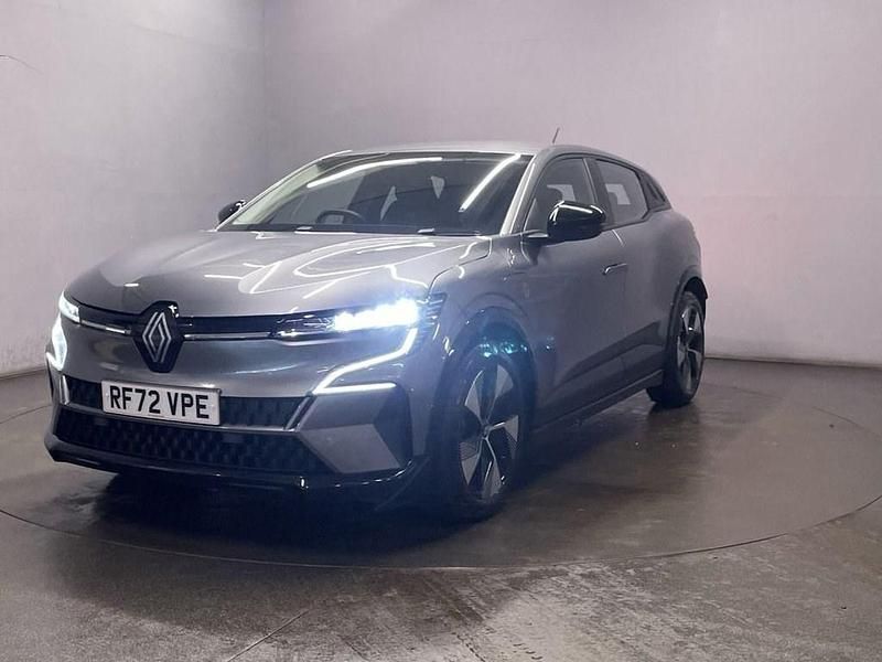 Used Renault Megane E-Tech Equilibre 161 kW (220 HP) 2023 Grey Hatchback