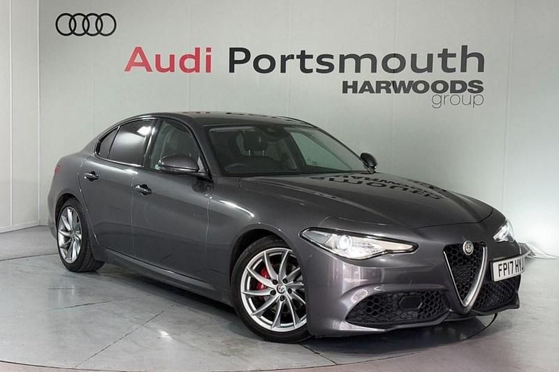 Used 2017 Alfa Romeo Giulia Edizione Speciale Sedan | £15,490 (Fair price) - Image 1/1