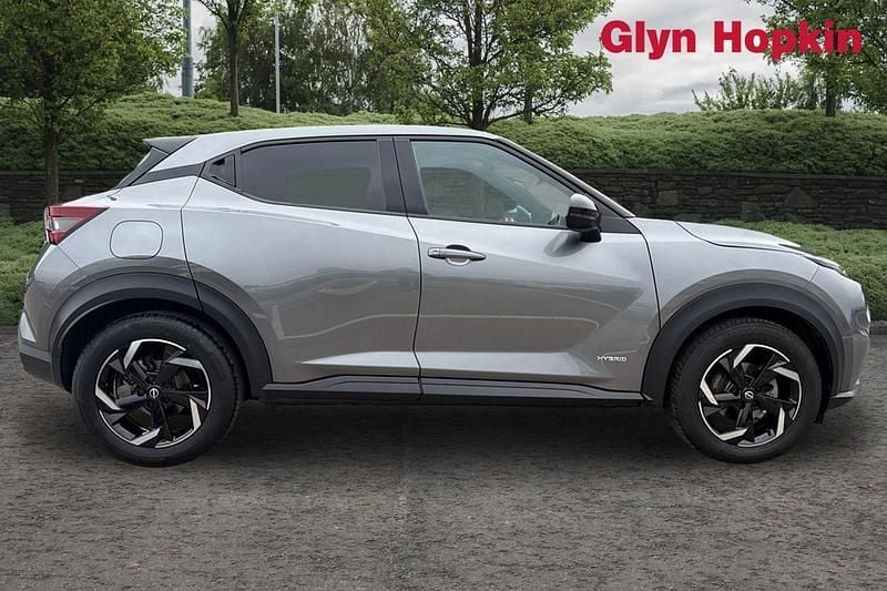 Used Nissan Juke N-Connecta 143 HP (105 kW) 2023 Grey SUV