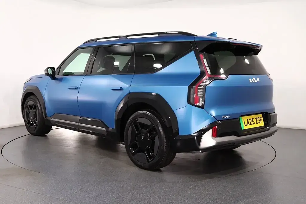 Used Kia EV9 GT-Line S 283 kW (385 HP) 2025 SUV