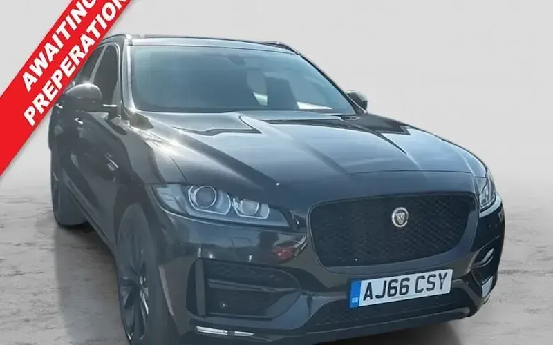 Used Jaguar F-Pace R-Sport 179 HP (131 kW) 2020 SUV