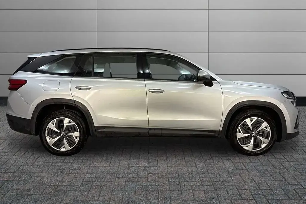 Gebraucht Skoda Kodiaq SE 150 PS (110 kW) 2024 Silber SUV