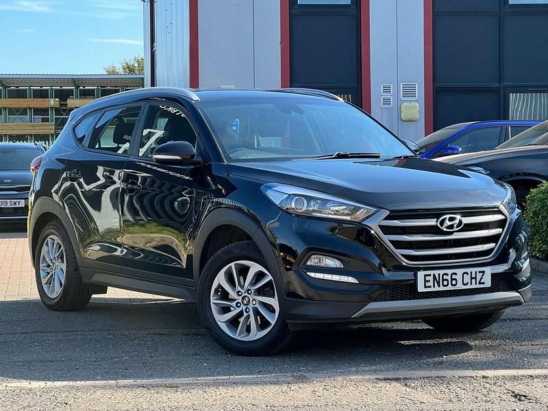 Used Hyundai Tucson SE 136 HP (100 kW) 2016 Black SUV