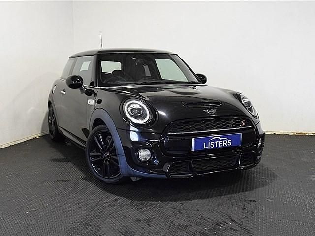 Black Used 2018 Mini Cooper S Hatch Hatchback | £13,995 (Fair price) - Image 1/4