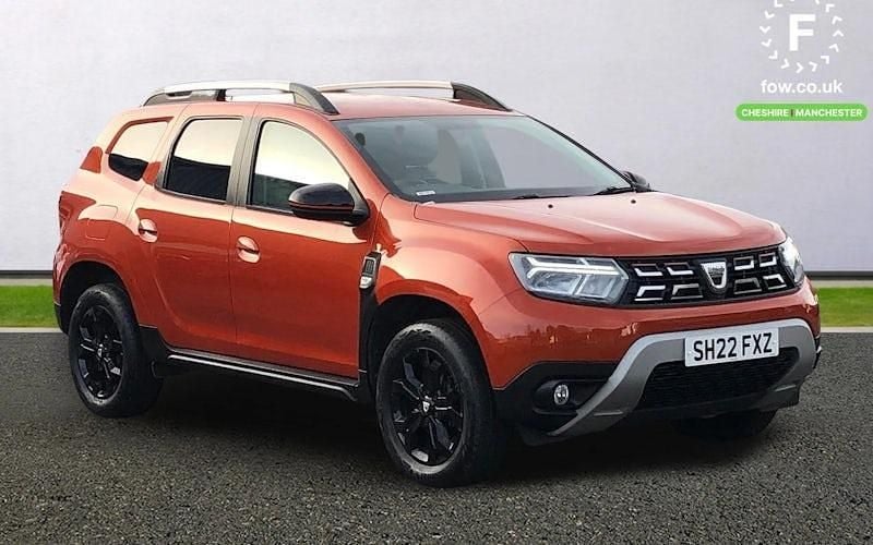 Used Dacia Duster Extreme 150 HP (110 kW) 2022 Orange Estate