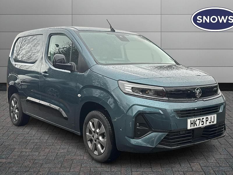 New 2025 Vauxhall Combo S Van | £18,850 (Fair price) - Image 1/4