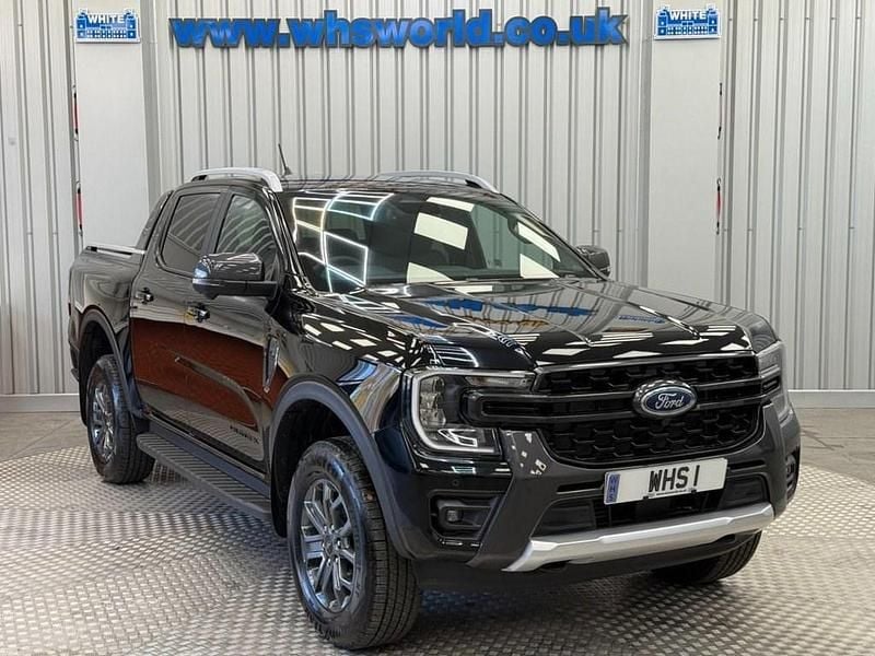 Black New 2025 Ford Ranger Wildtrack Pickup | £35,500 (Fair price) - Image 1/4
