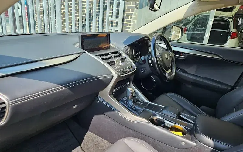 Used Lexus NX300h 197 HP (144 kW) 2021 Grey SUV