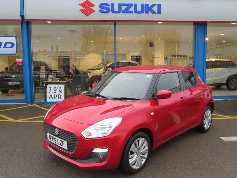 Red Used 2019 Suzuki Swift SZ-T Hatchback | £7,476 (Fair price) - Image 1/2