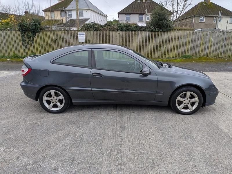 Used Mercedes C180 SE 2006 Grey Coupe