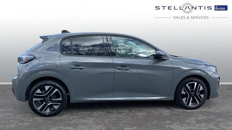 Used Peugeot 208 Allure 101 HP (74 kW) 2024 Grey Hatchback